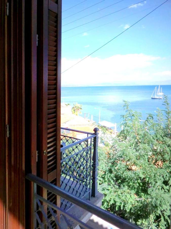 Gytheio Retreat, Panoramic Sea View Apartment Eksteriør billede